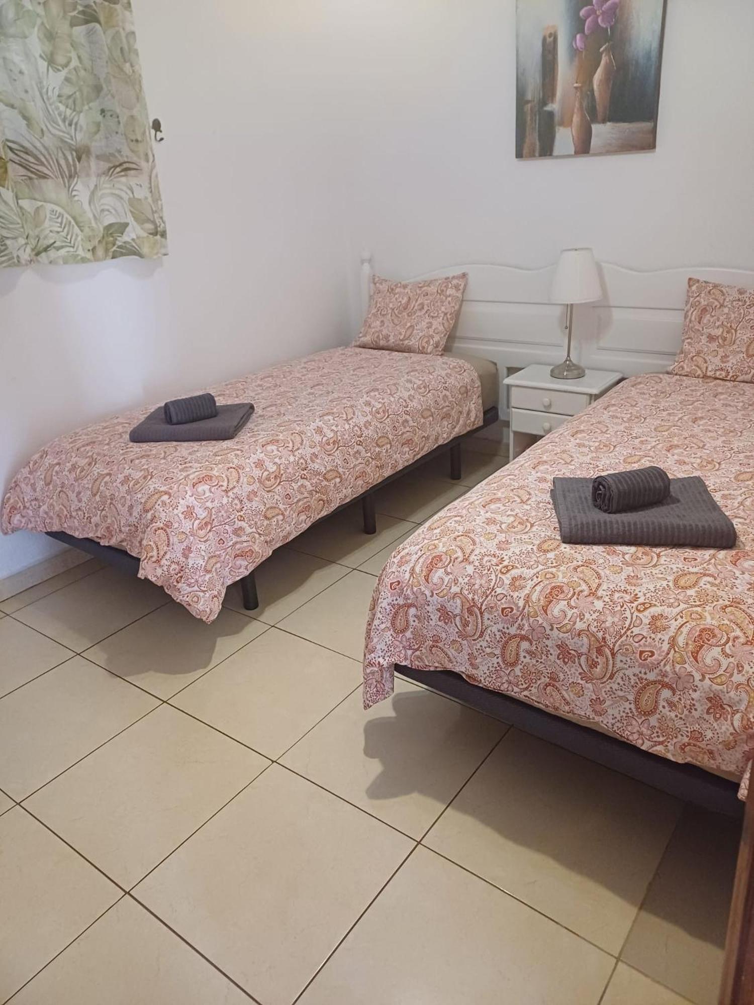 Parque Santiago I 242 By Tenerife Rental & Sales Playa de las Americas  Exterior foto