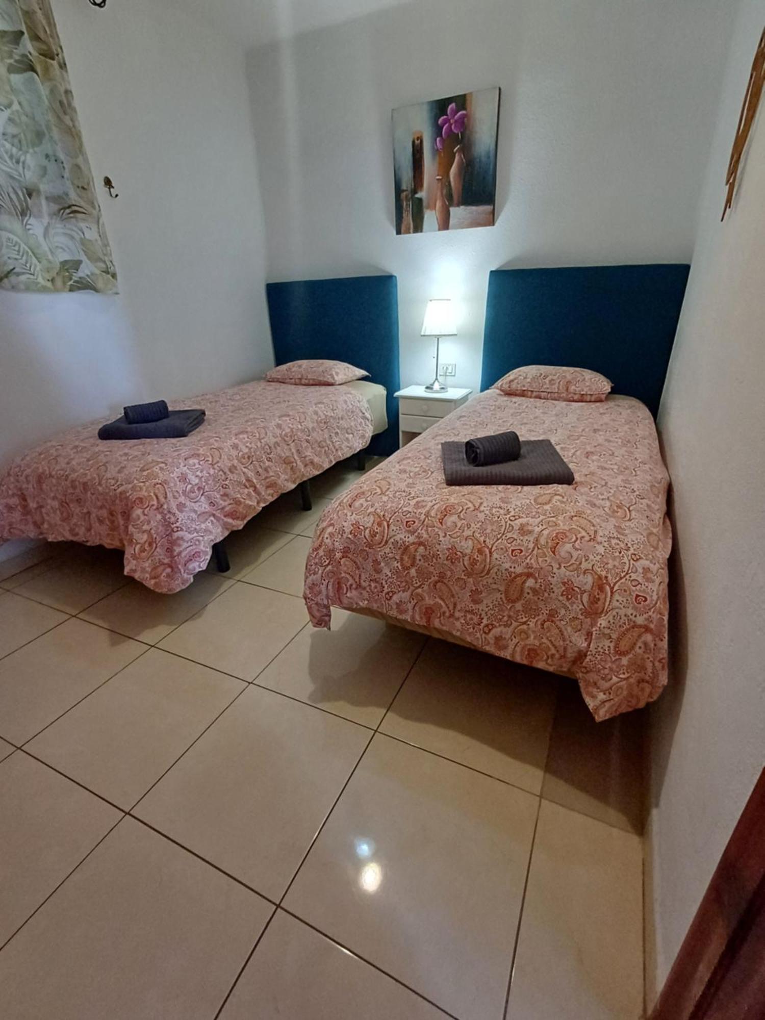 Parque Santiago I 242 By Tenerife Rental & Sales Playa de las Americas  Exterior foto